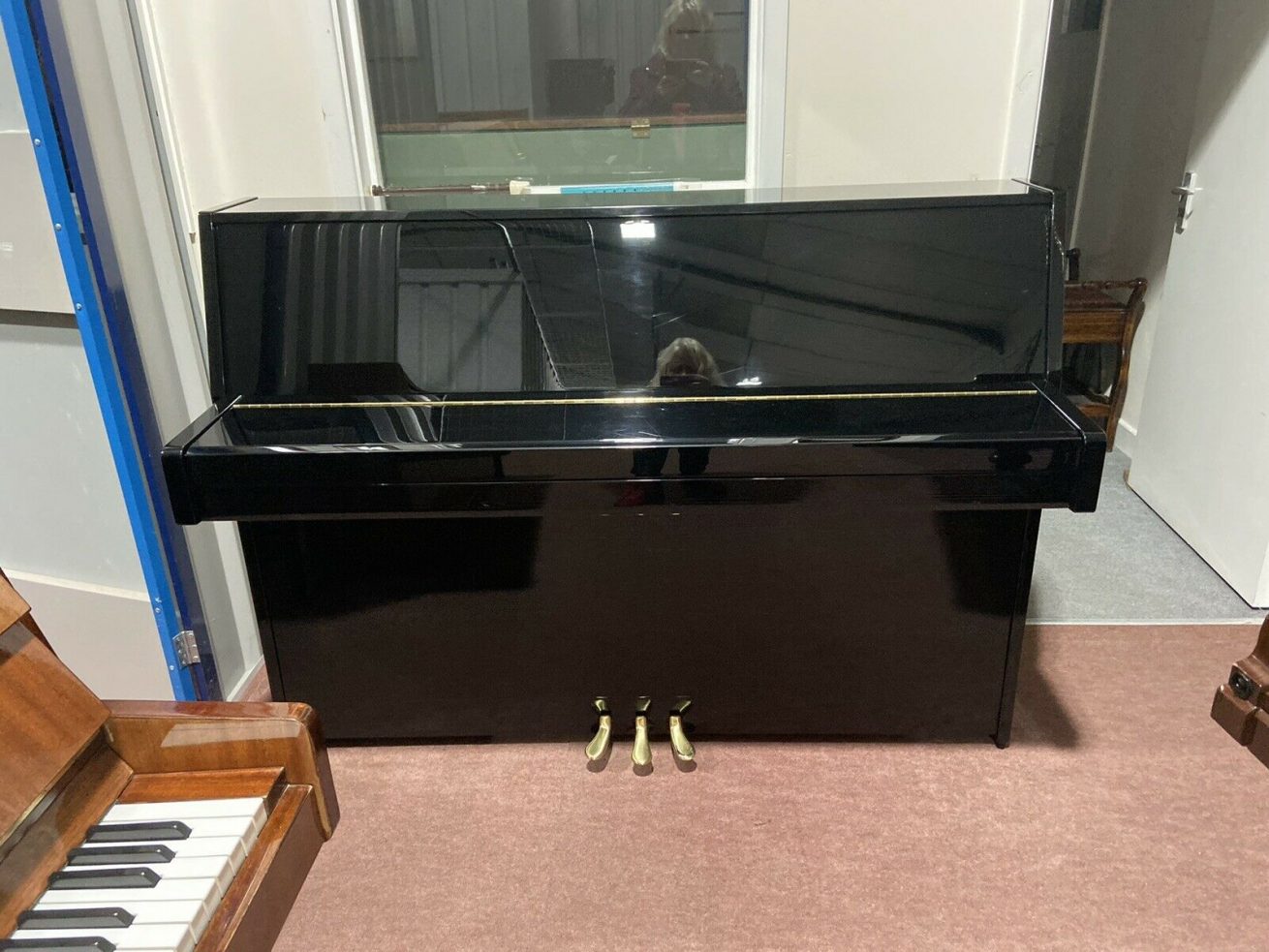 High Gloss Yamaha B1 Piano