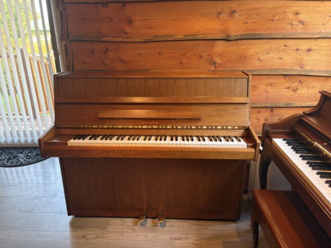 Samick piano