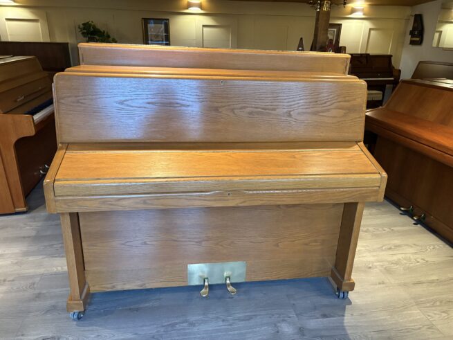 Knight piano