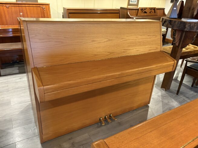 Bentley piano