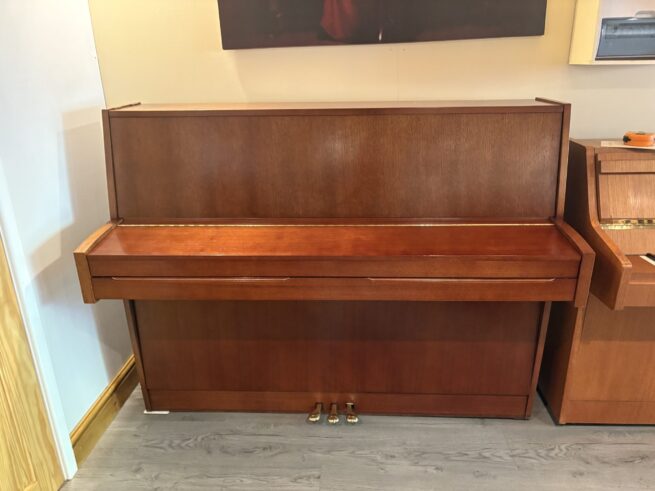 Baldwin piano