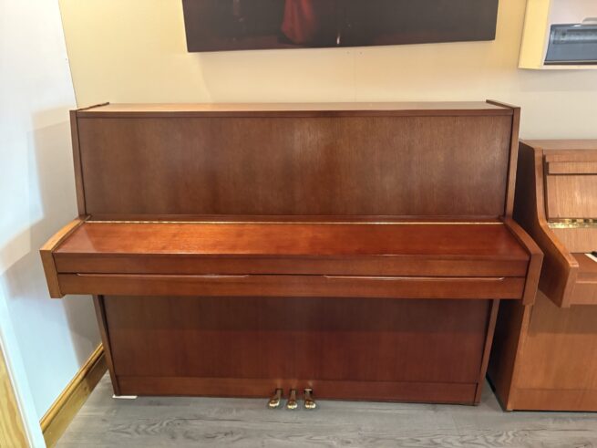 Baldwin piano