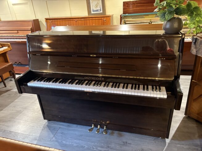 Osztreicher Piano