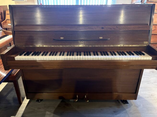 Trebel piano