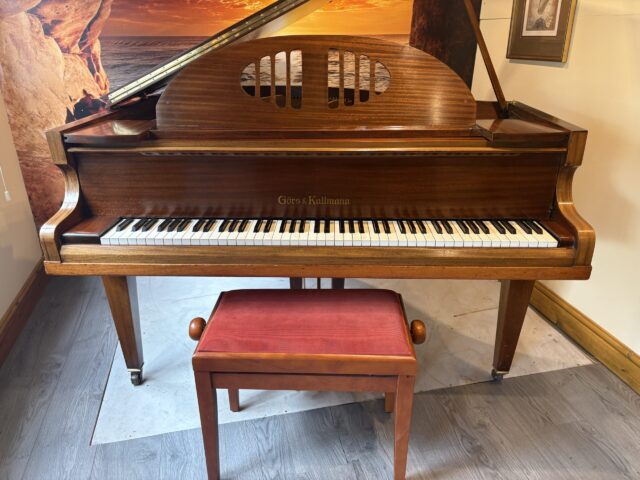 Gors & Kallman Baby Grand