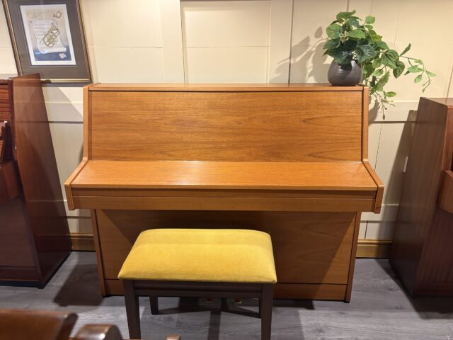 Kemble piano